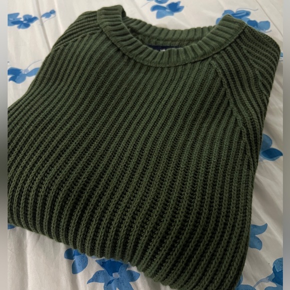 Southern Tide Men’s Forest Green Crewneck Sweater - Picture 2 of 8